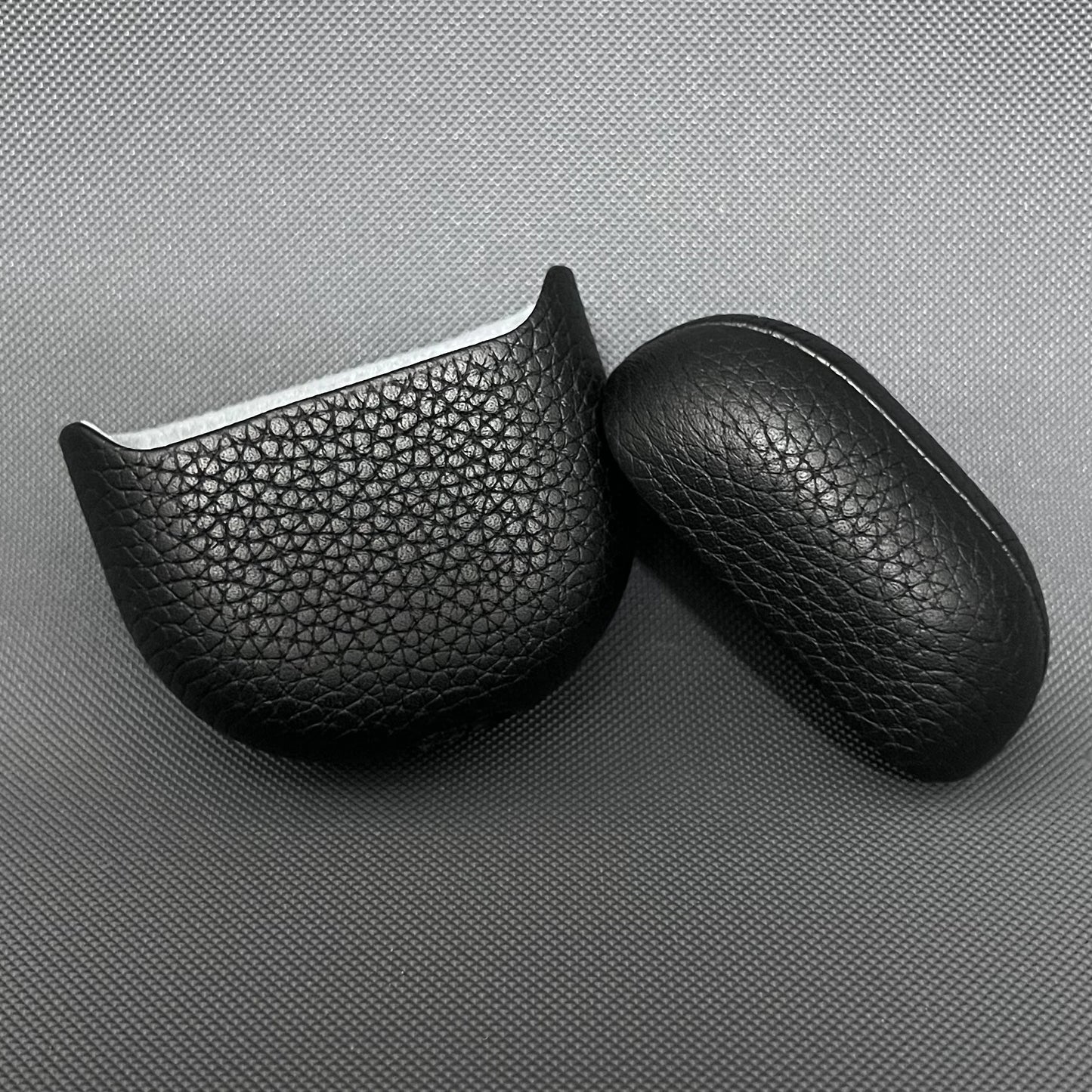 Real Leather Case for Bose QuietComfort Ultra & Earbuds II – GUJIU Protective Cover with Premium Fit and Durable Design